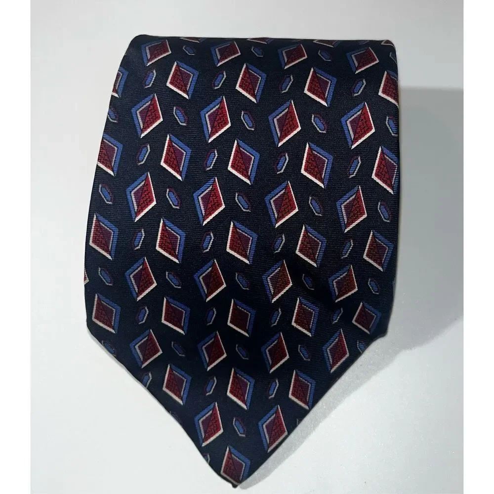 Henry Grethel tie